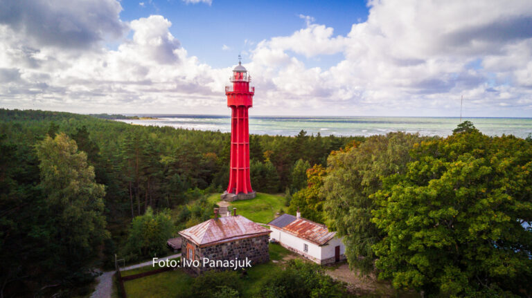 Visit Saaremaa - Ristna Lighthouse on Hiiumaa - architectural photograph