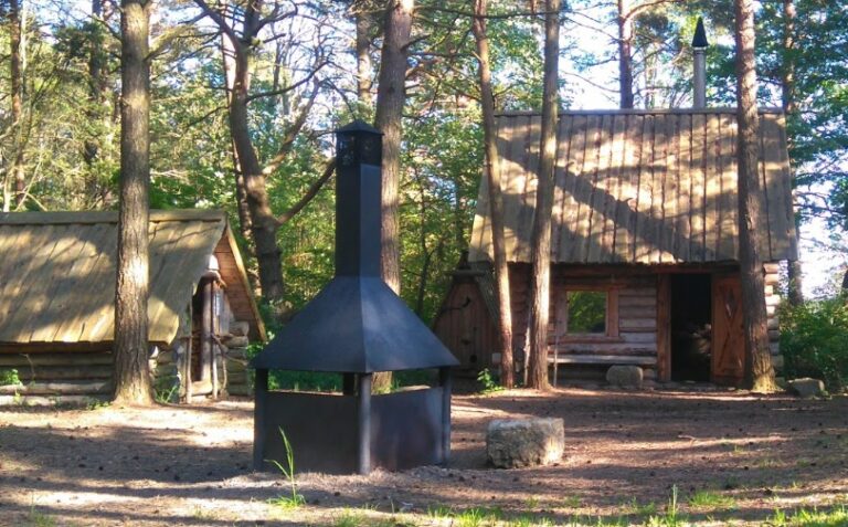 Visit Saaremaa - Ninanuki camping place - photo