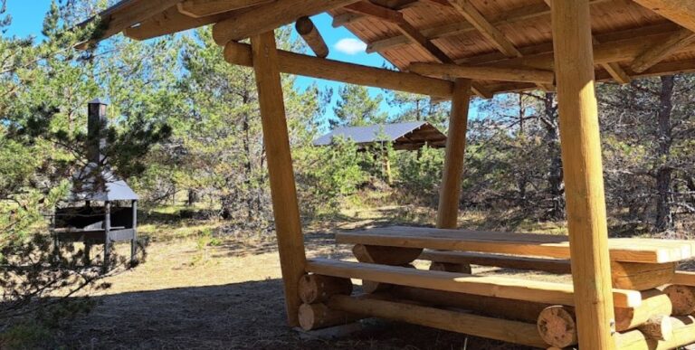 Visit Saaremaa - Raketi camping place - photo